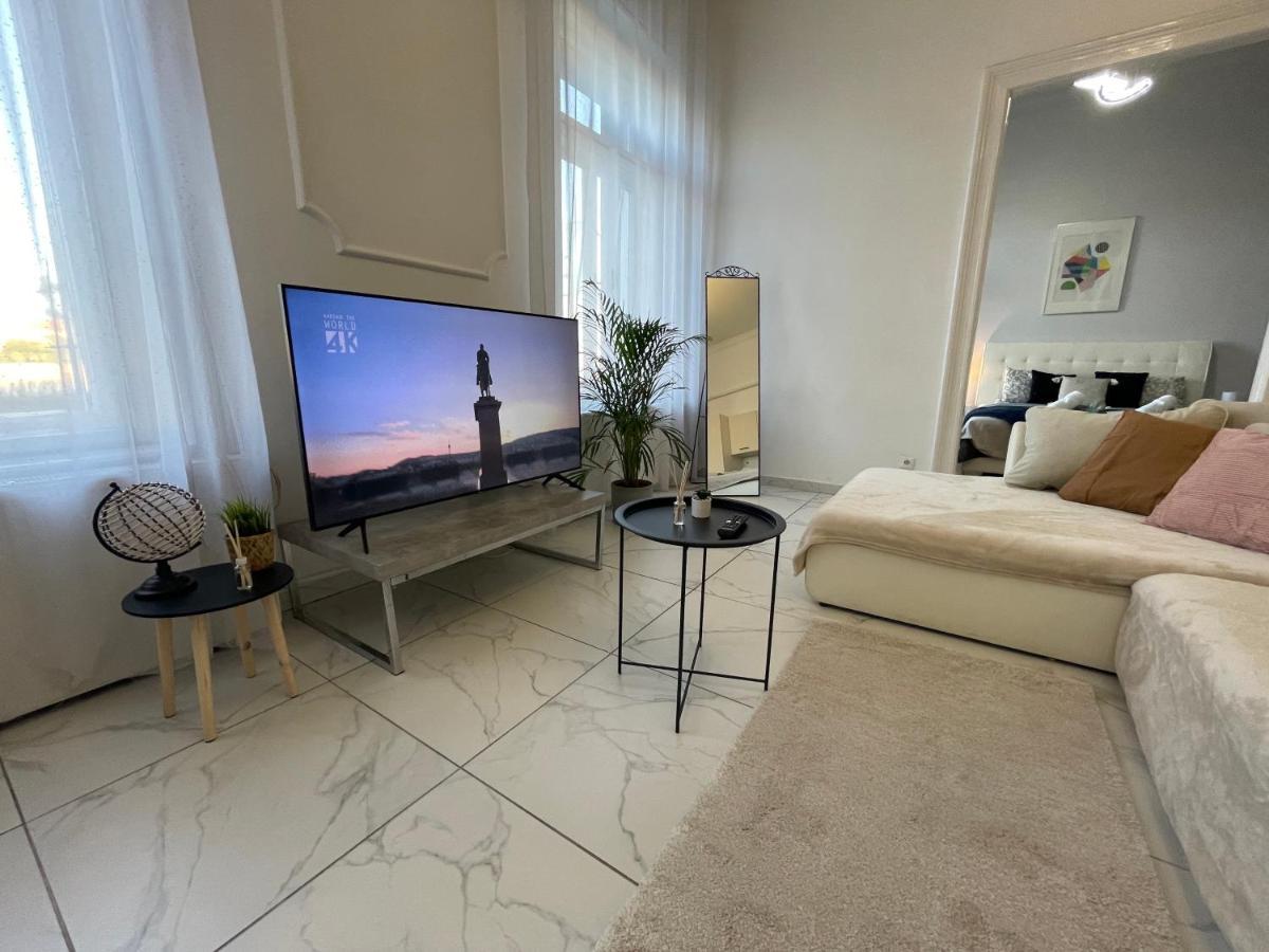 Luxury Riverside Panorama Apartment Budapeşte Dış mekan fotoğraf