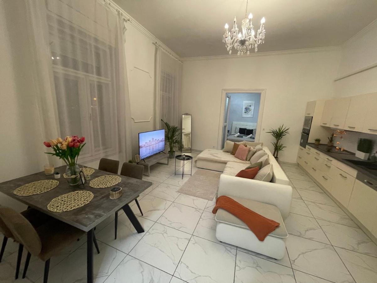 Luxury Riverside Panorama Apartment Budapeşte Dış mekan fotoğraf